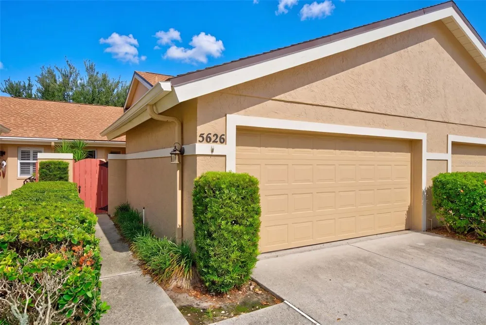 5626 MONTE ROSSO ROAD Sarasota, FL 34243