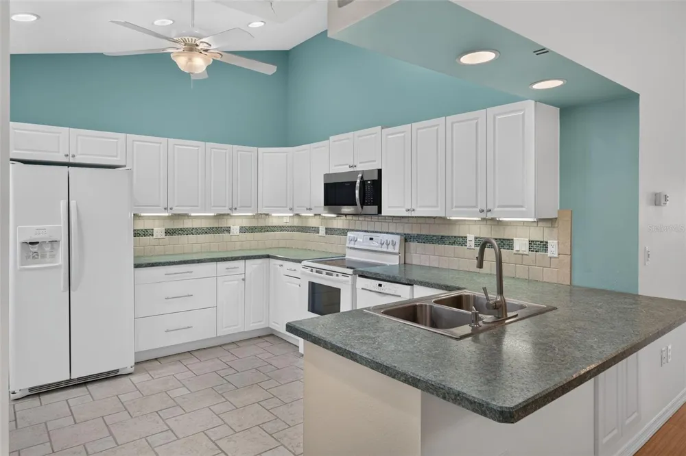 5626 MONTE ROSSO ROAD Sarasota, FL 34243