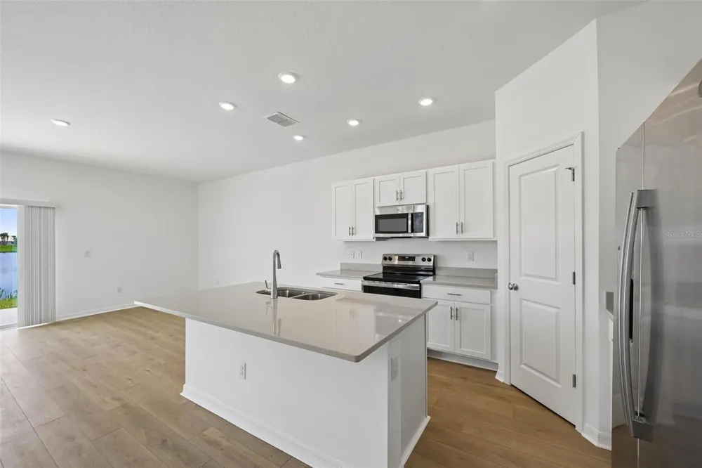 10713 ECLIPSE STREET Sarasota, FL 34241
