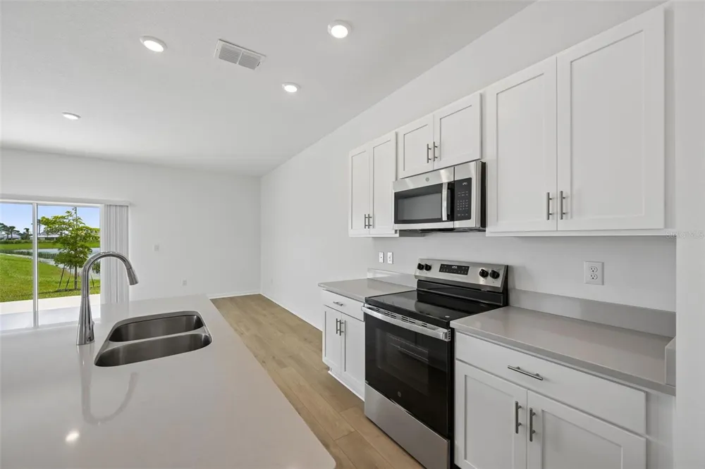 10713 ECLIPSE STREET Sarasota, FL 34241