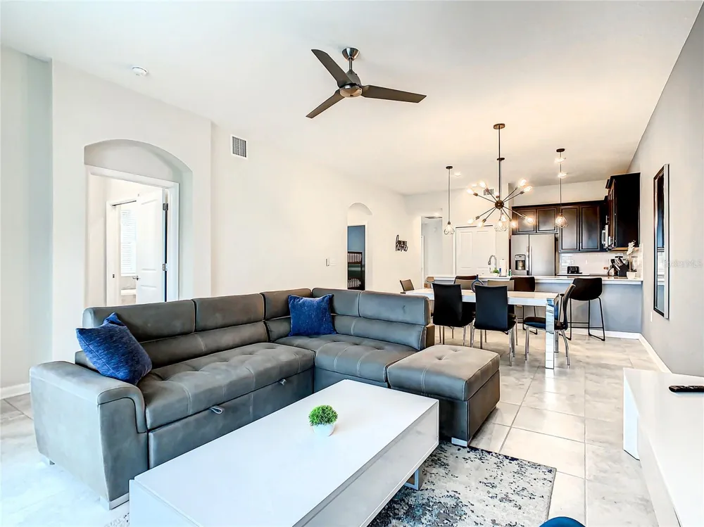 1159 CHALLENGE DRIVE #1159 Davenport, FL 33896