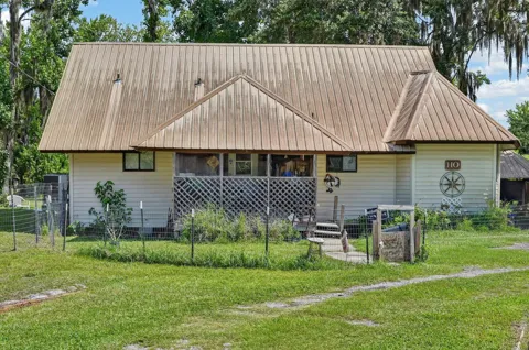 110 W PALM AVENUE