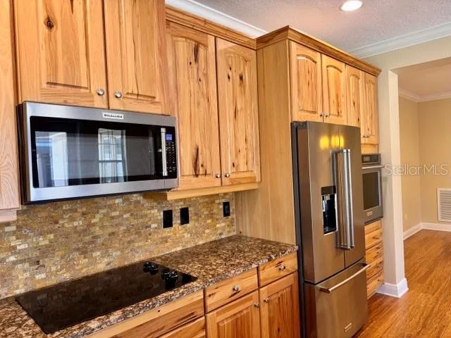 6803 LOCKINGTON COURT Tampa, FL 33625