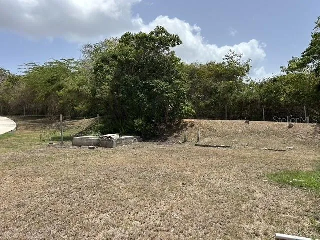 200 HC-02 BOX 14110 , PUERTO RICO Vieques, PR 00765