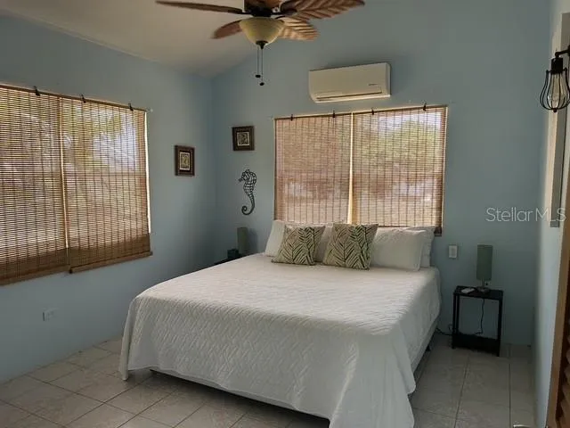200 HC-02 BOX 14110 , PUERTO RICO Vieques, PR 00765