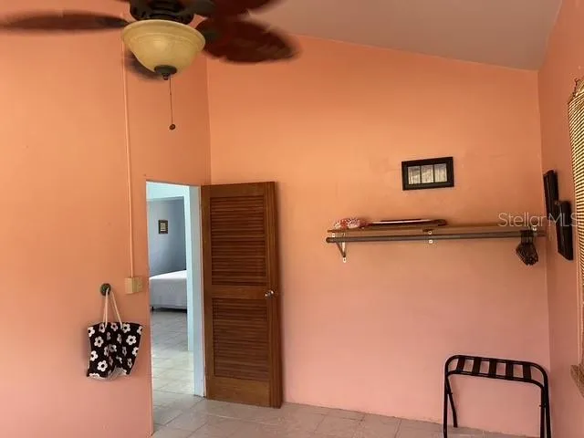 200 HC-02 BOX 14110 , PUERTO RICO Vieques, PR 00765