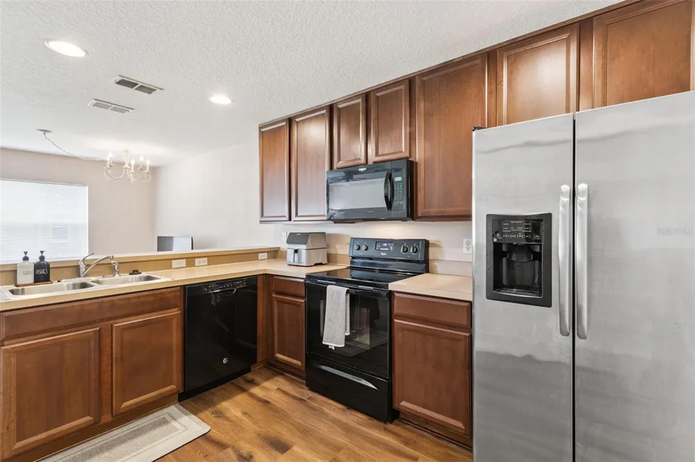 4246 TRIDENT POINT Oviedo, FL 32765