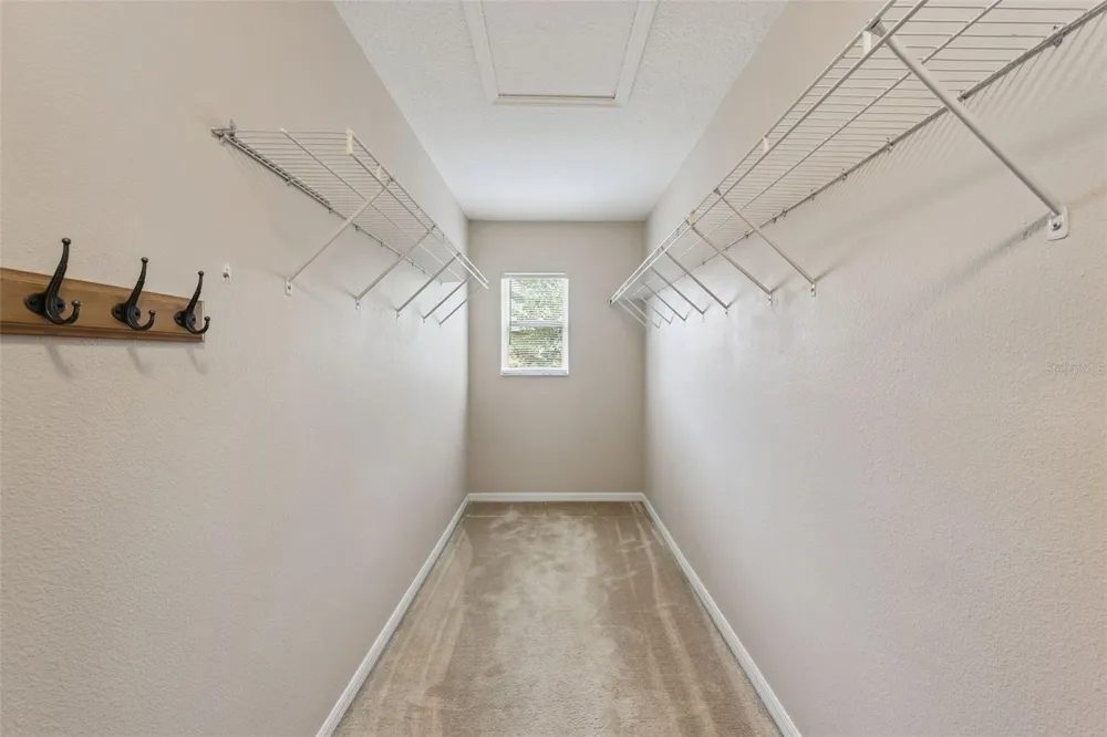 4246 TRIDENT POINT Oviedo, FL 32765