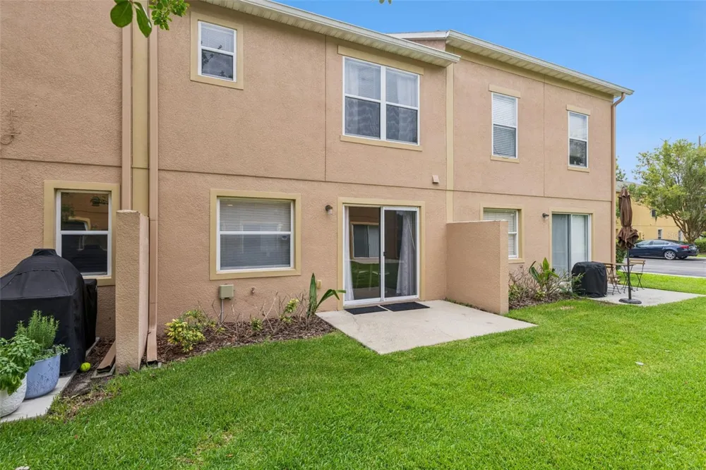 4246 TRIDENT POINT Oviedo, FL 32765