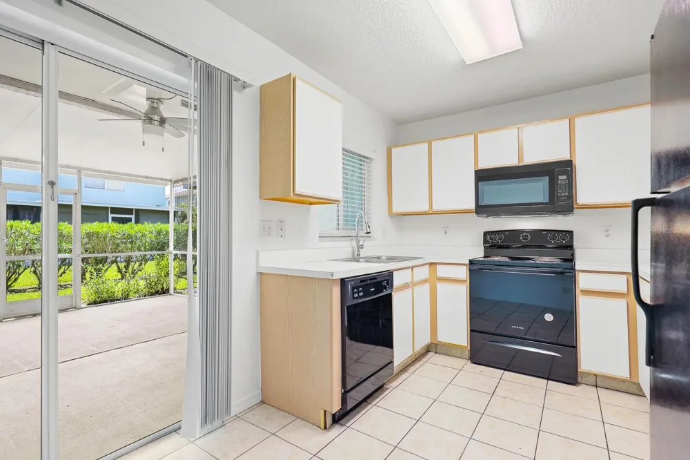 1326 TWILRIDGE PLACE Brandon, FL 33511
