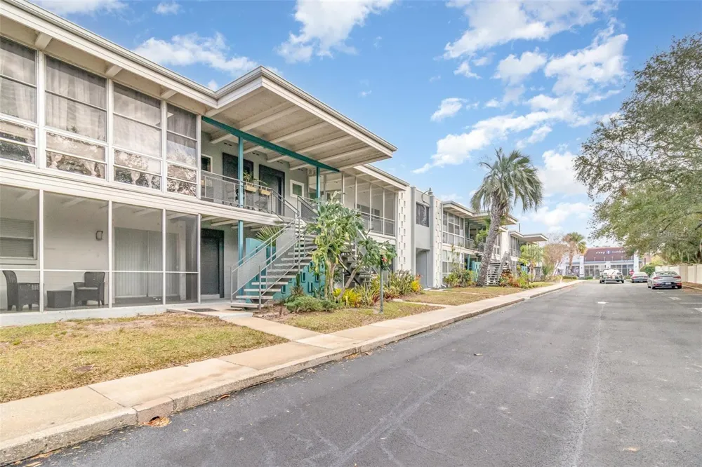 151 ORLANDO AVENUE #207 Winter Park, FL 32789