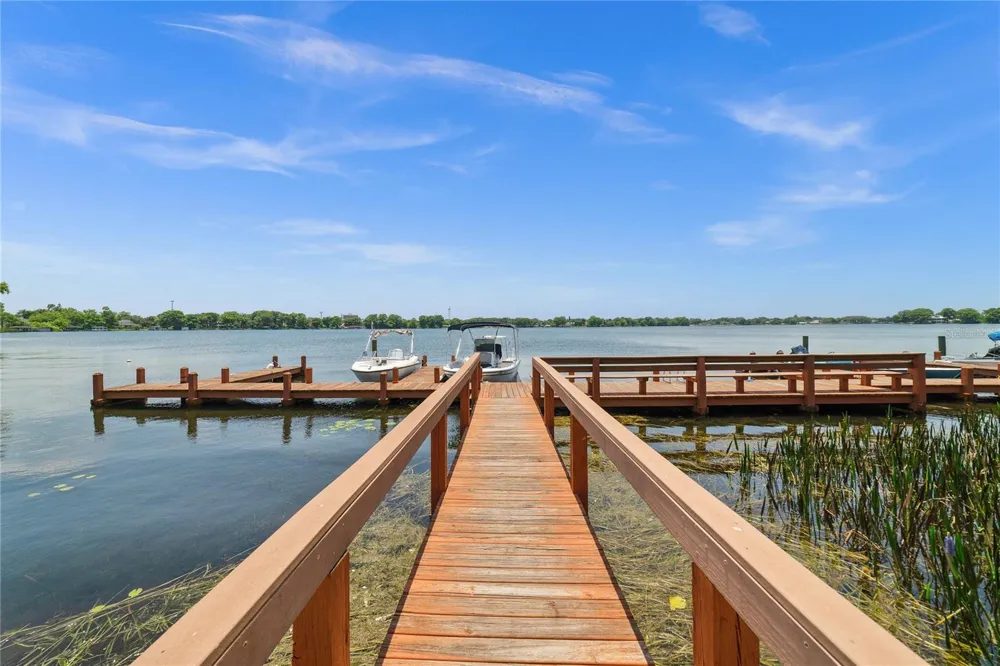 151 ORLANDO AVENUE #207 Winter Park, FL 32789