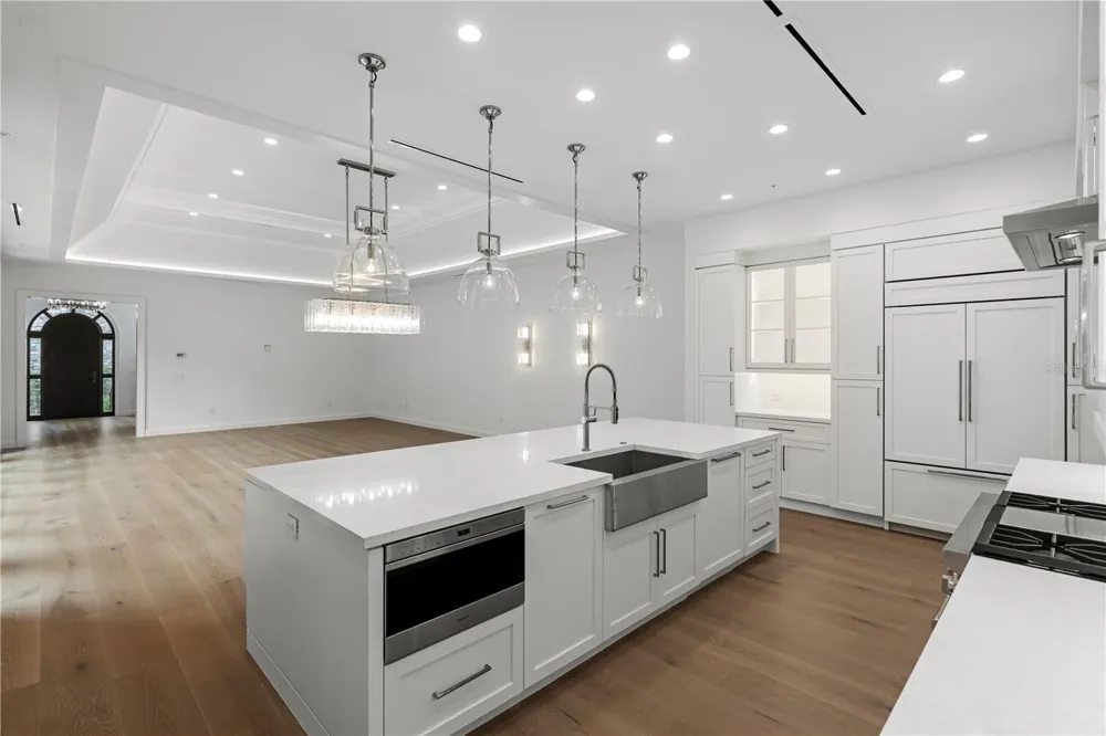 10331 WINTER SPARKLE CIRCLE Golden Oak, FL 32836