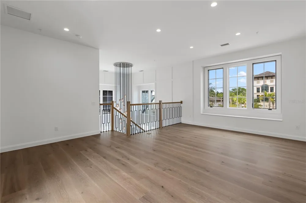 10331 WINTER SPARKLE CIRCLE Golden Oak, FL 32836