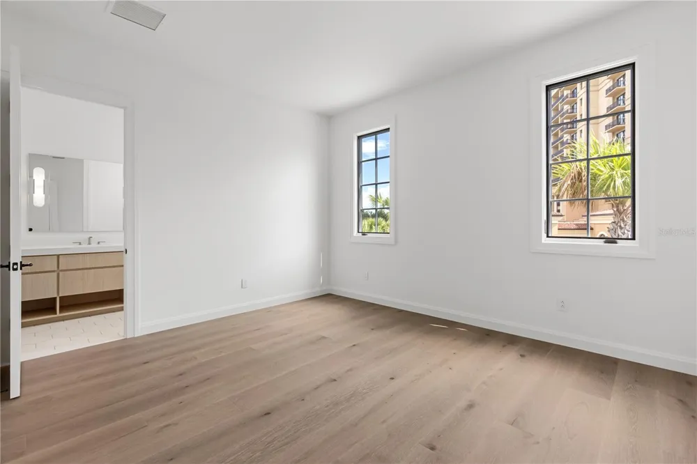 10331 WINTER SPARKLE CIRCLE Golden Oak, FL 32836