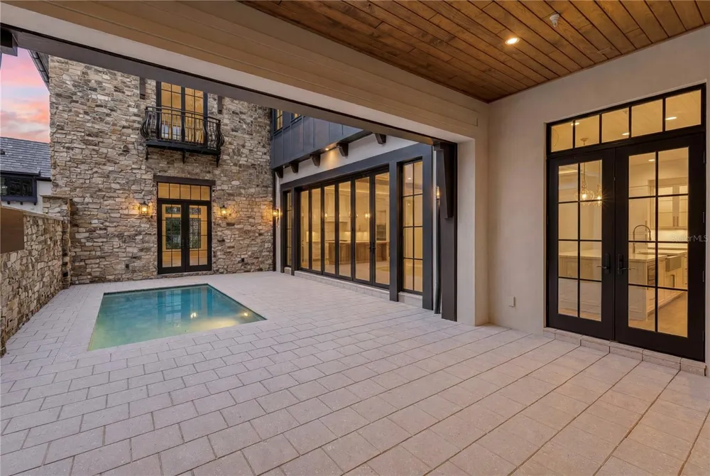 10331 WINTER SPARKLE CIRCLE Golden Oak, FL 32836