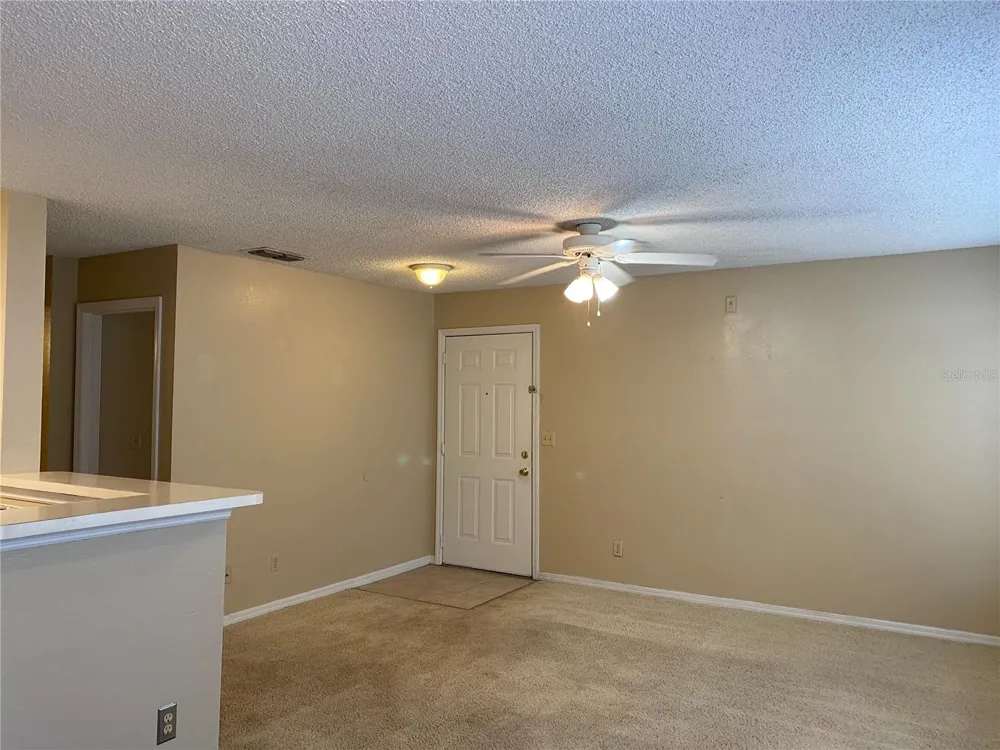 1057 S HIAWASSEE ROAD #1912 Orlando, FL 32835