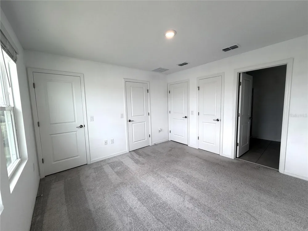 3187 SKYLINE LOOP Poinciana, FL 34758