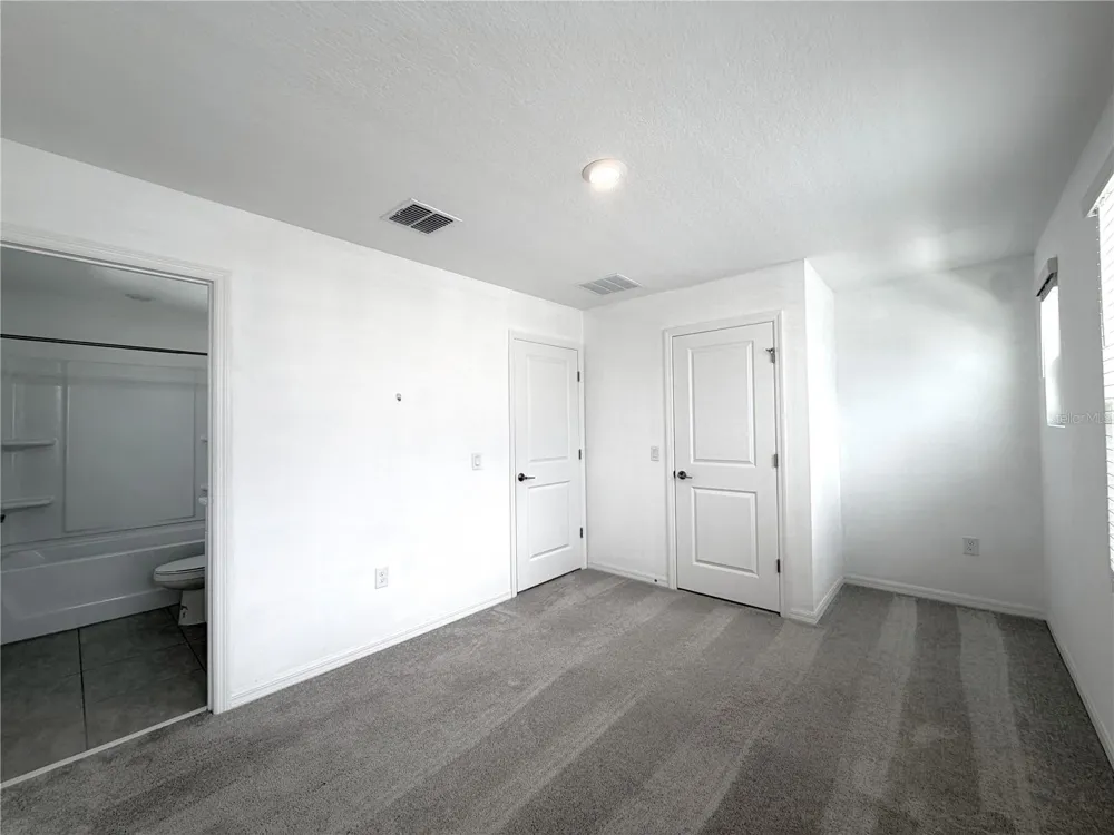 3187 SKYLINE LOOP Poinciana, FL 34758
