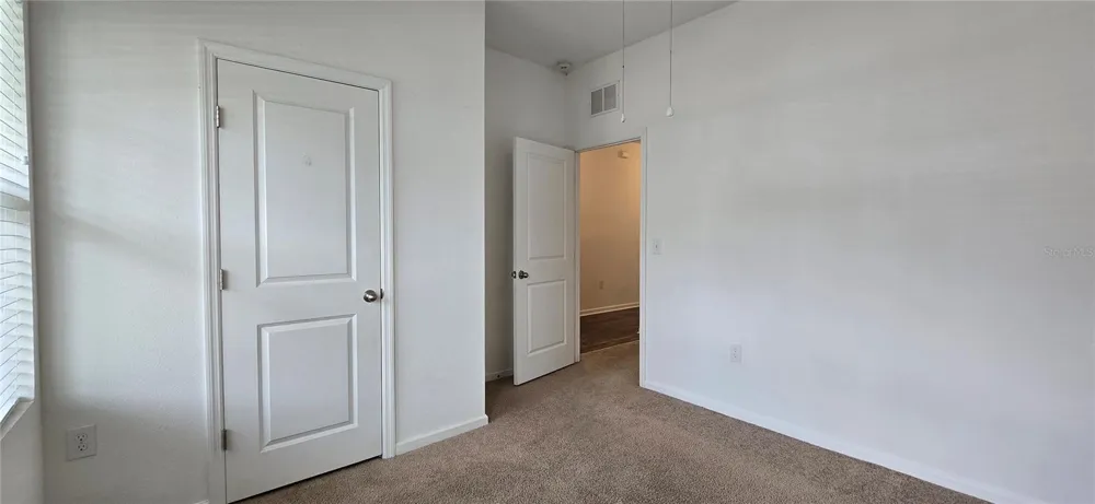 15660 MERLIN AVENUE Mascotte, FL 34753