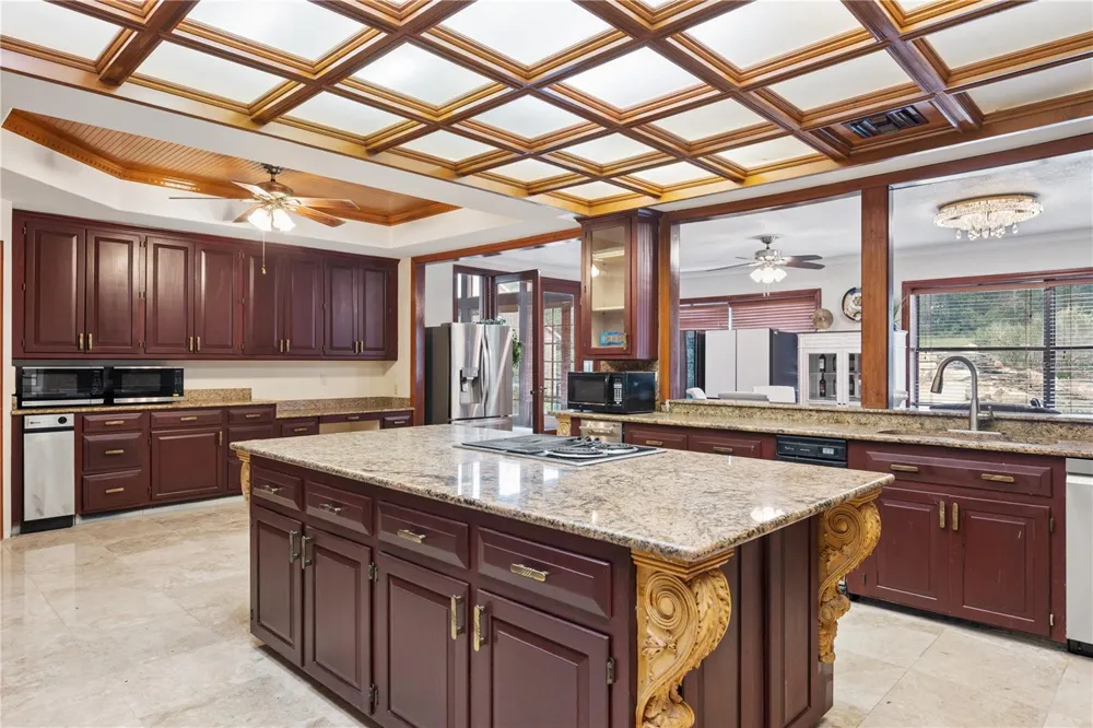 1041 SWEETWATER CLUB BOULEVARD Longwood, FL 32779