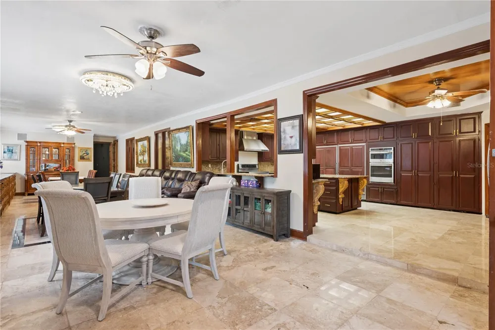1041 SWEETWATER CLUB BOULEVARD Longwood, FL 32779
