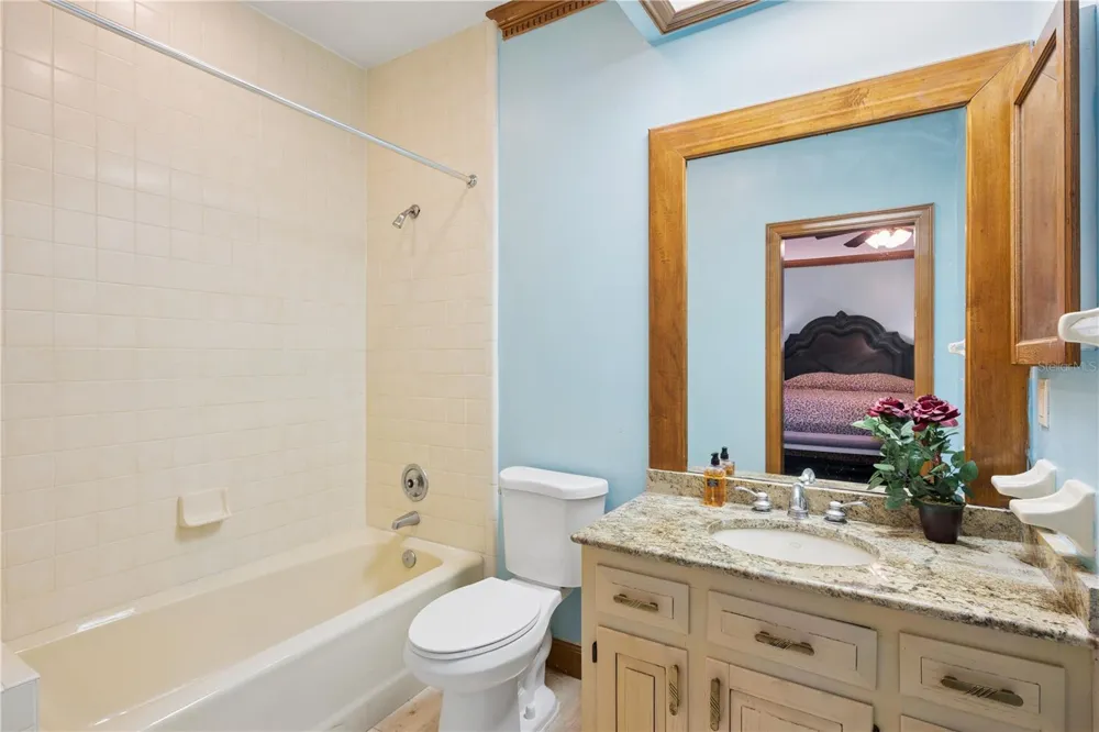 1041 SWEETWATER CLUB BOULEVARD Longwood, FL 32779