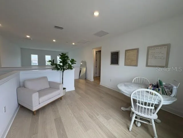 8532 GOLDEN DAWN COURT Sarasota, FL 34241