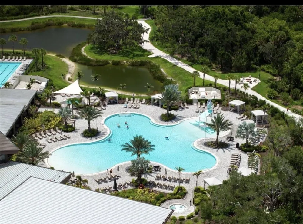 8532 GOLDEN DAWN COURT Sarasota, FL 34241