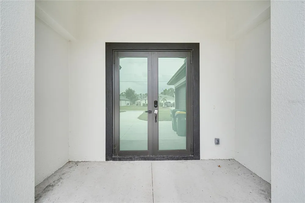 153 AUSTRALIAN DRIVE Rotonda West, FL 33947