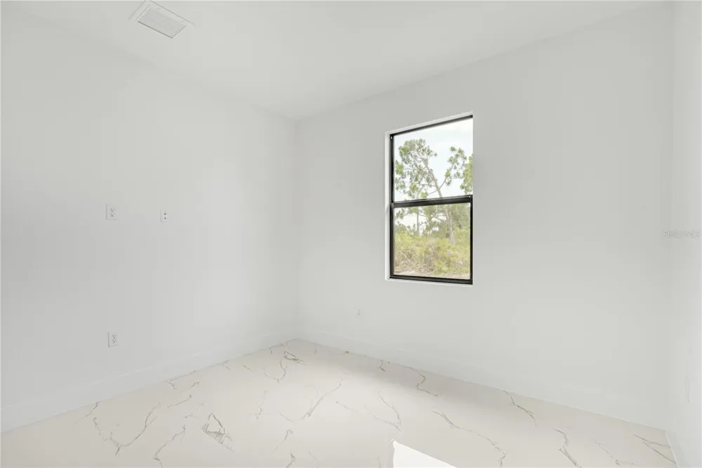 153 AUSTRALIAN DRIVE Rotonda West, FL 33947