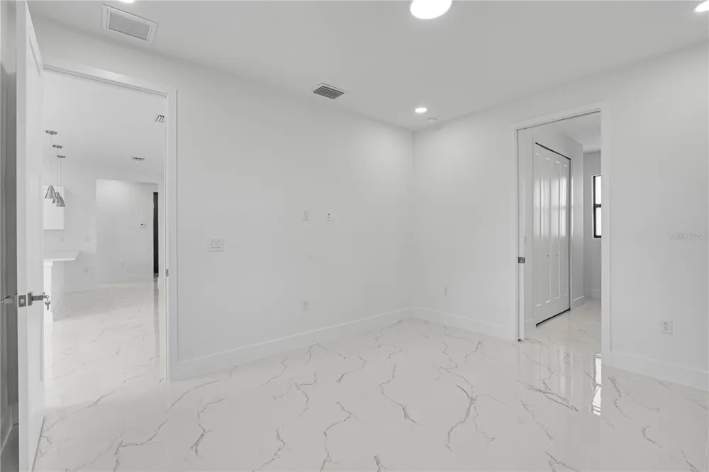 153 AUSTRALIAN DRIVE Rotonda West, FL 33947