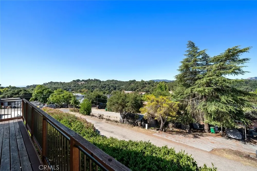 5675 Hermosilla Avenue Atascadero, CA 93422