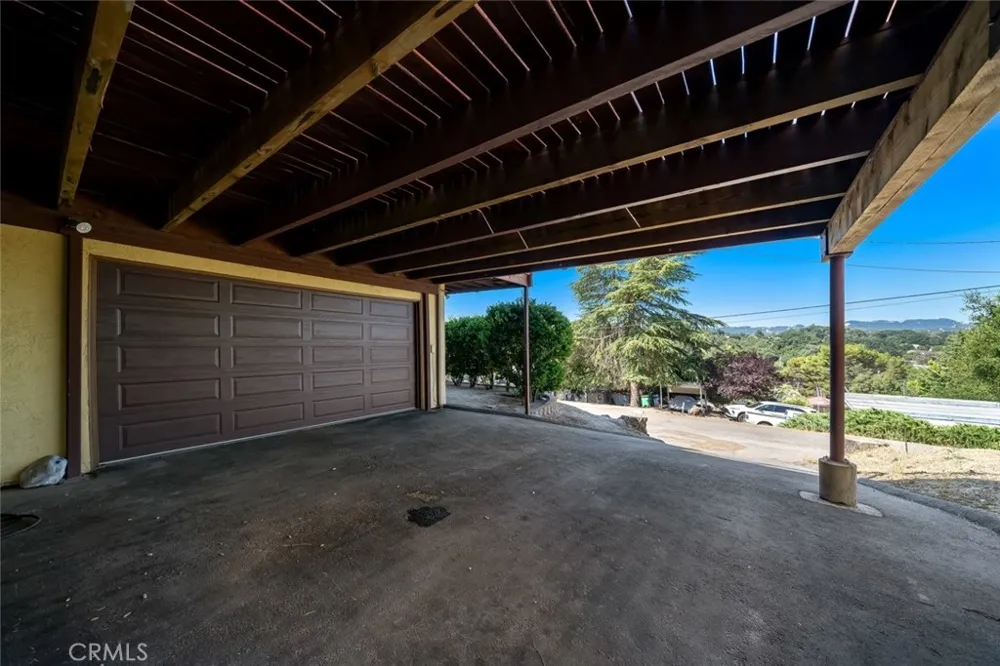 5675 Hermosilla Avenue Atascadero, CA 93422