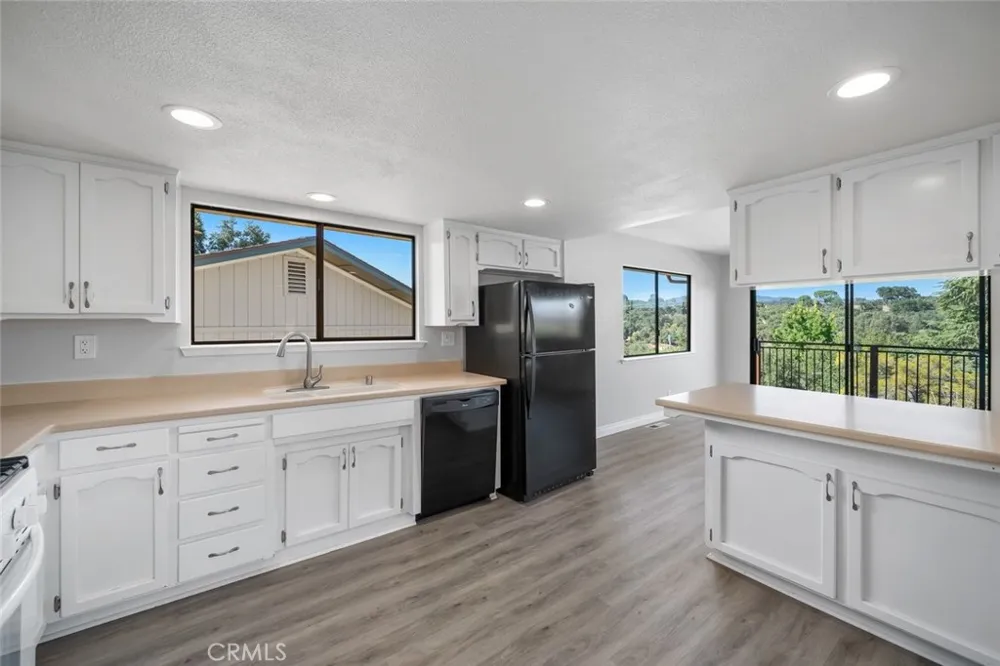 5675 Hermosilla Avenue Atascadero, CA 93422