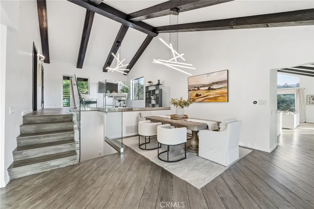 31673 Foxfield Westlake Village, CA 91361