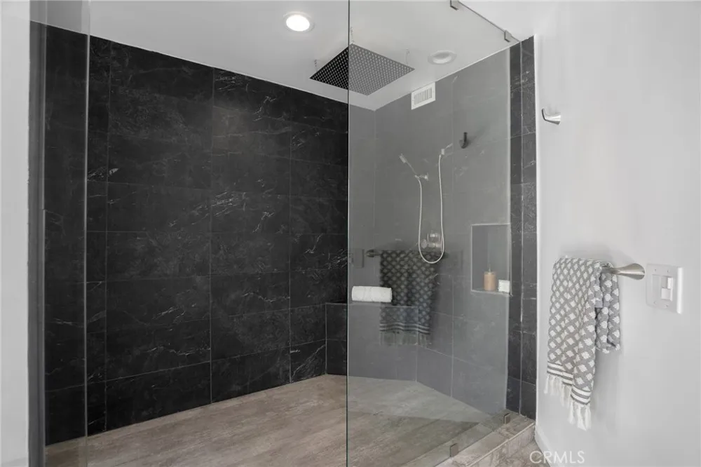 31673 Foxfield Westlake Village, CA 91361
