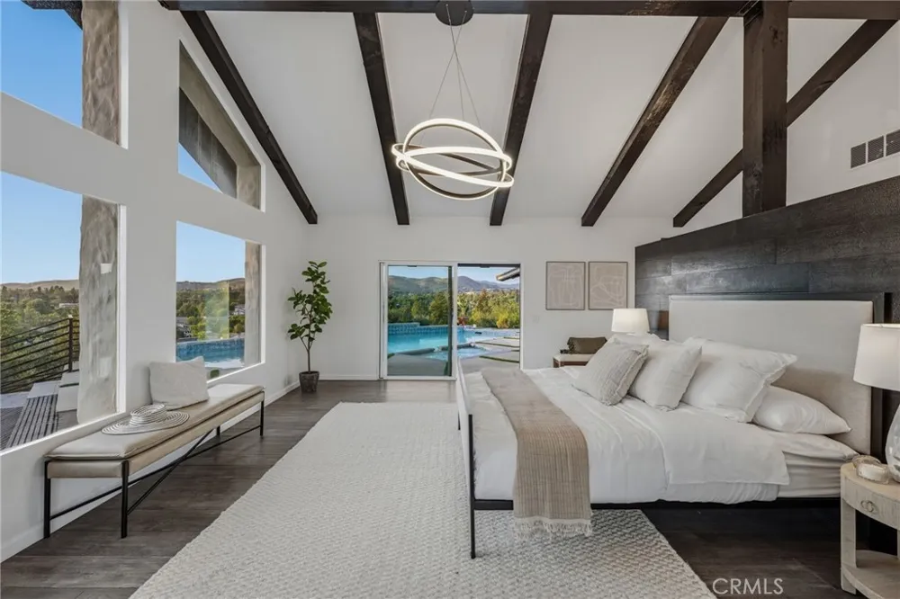 31673 Foxfield Westlake Village, CA 91361