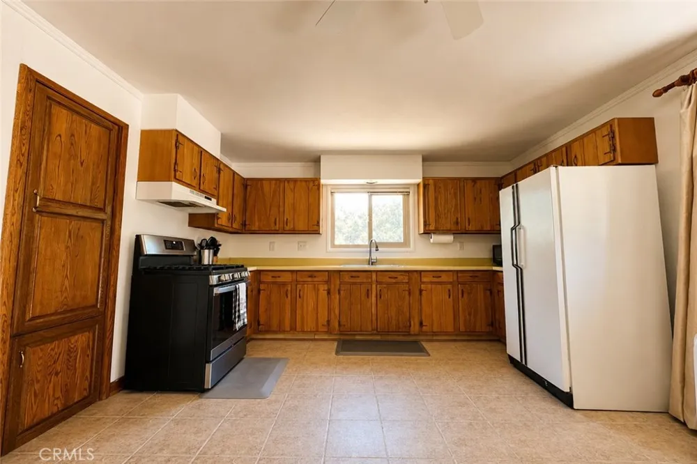 16001 Mil Potrero Highway Pine Mountain Club, CA 93222