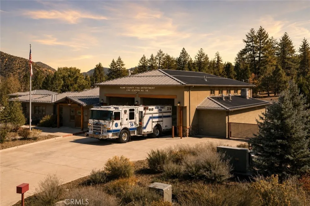 16001 Mil Potrero Highway Pine Mountain Club, CA 93222
