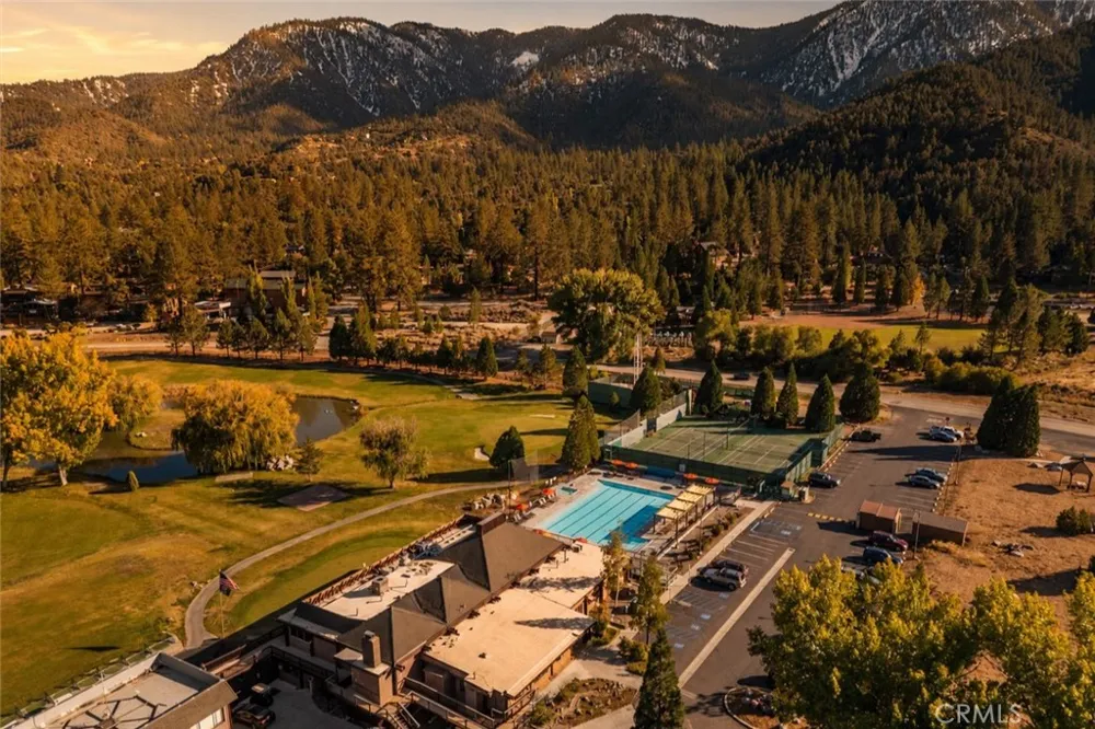 16001 Mil Potrero Highway Pine Mountain Club, CA 93222