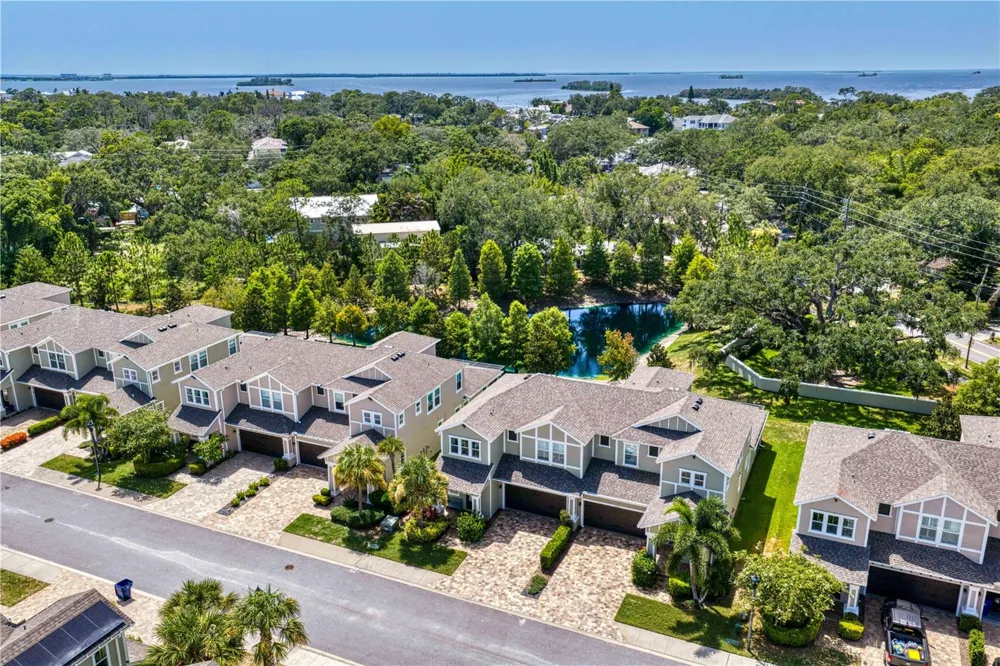 602 OZONA VILLAGE DRIVE Palm Harbor, FL 34683