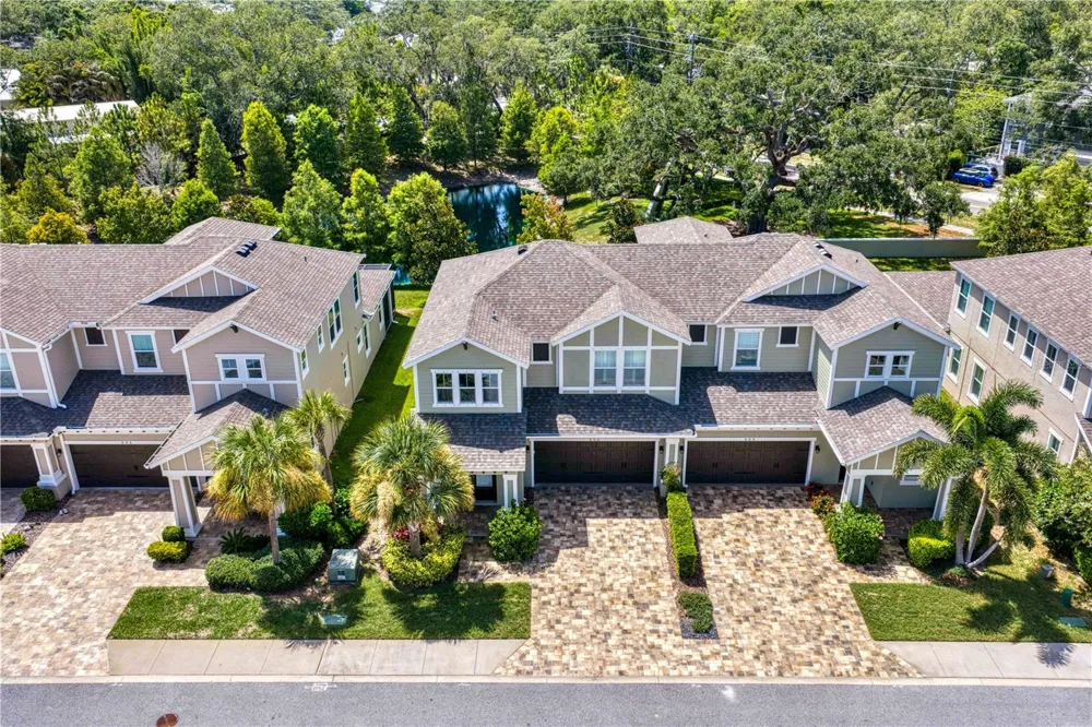 602 OZONA VILLAGE DRIVE Palm Harbor, FL 34683