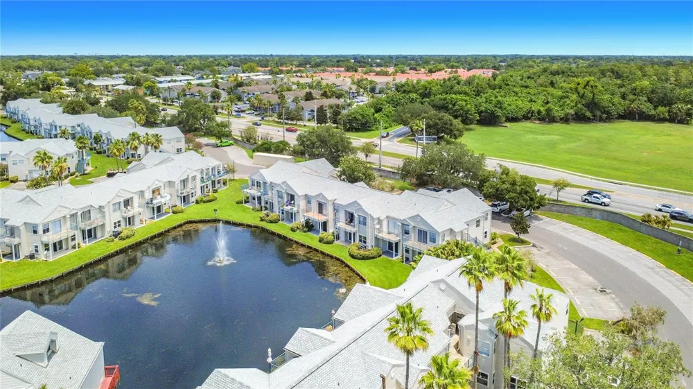 2504 WOODGATE BOULEVARD #203 Orlando, FL 32822