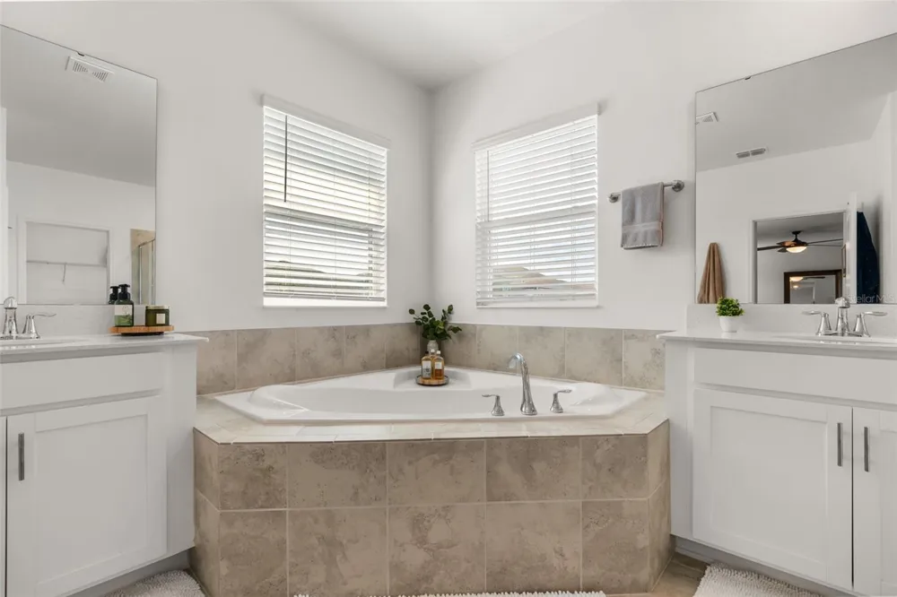 1919 PERCH HAMMOCK LOOP Groveland, FL 34736