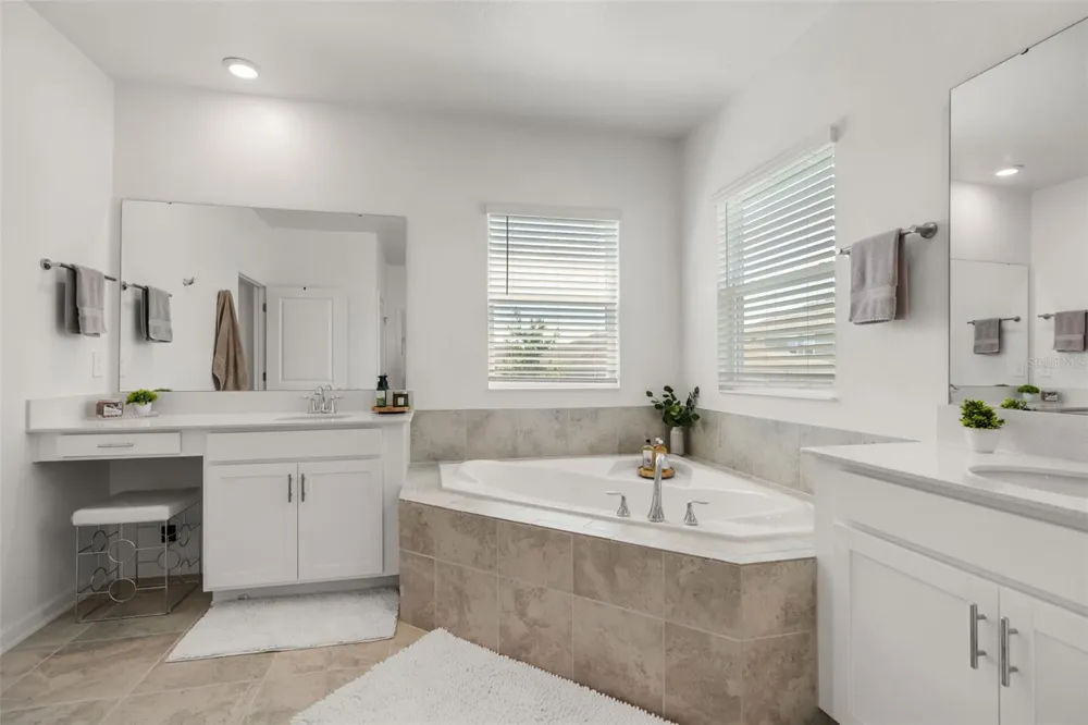 1919 PERCH HAMMOCK LOOP Groveland, FL 34736