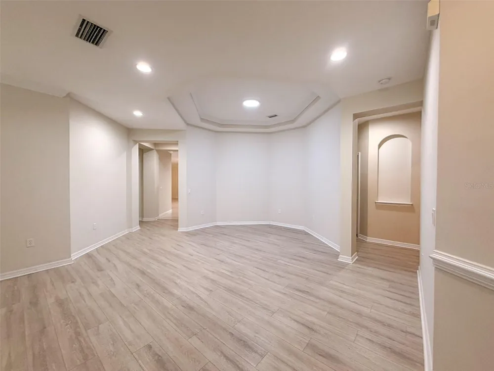 12947 RUNSWICK AVENUE Windermere, FL 34786