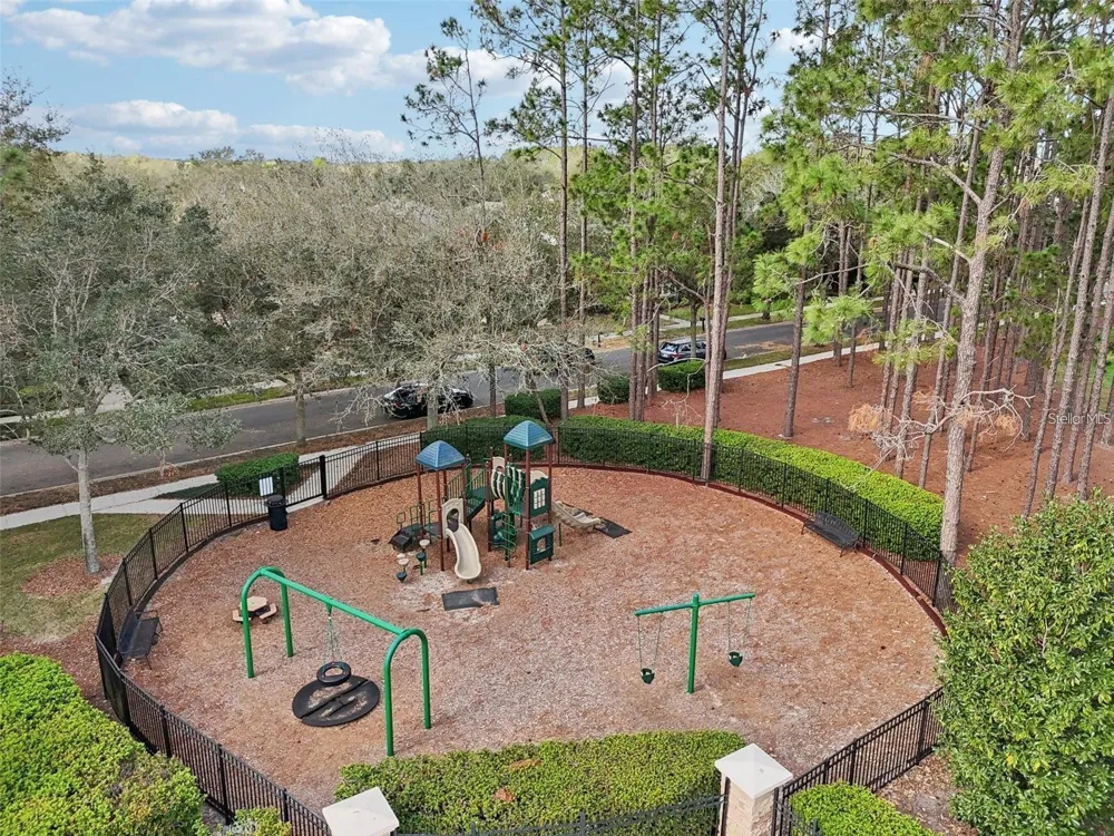 12947 RUNSWICK AVENUE Windermere, FL 34786
