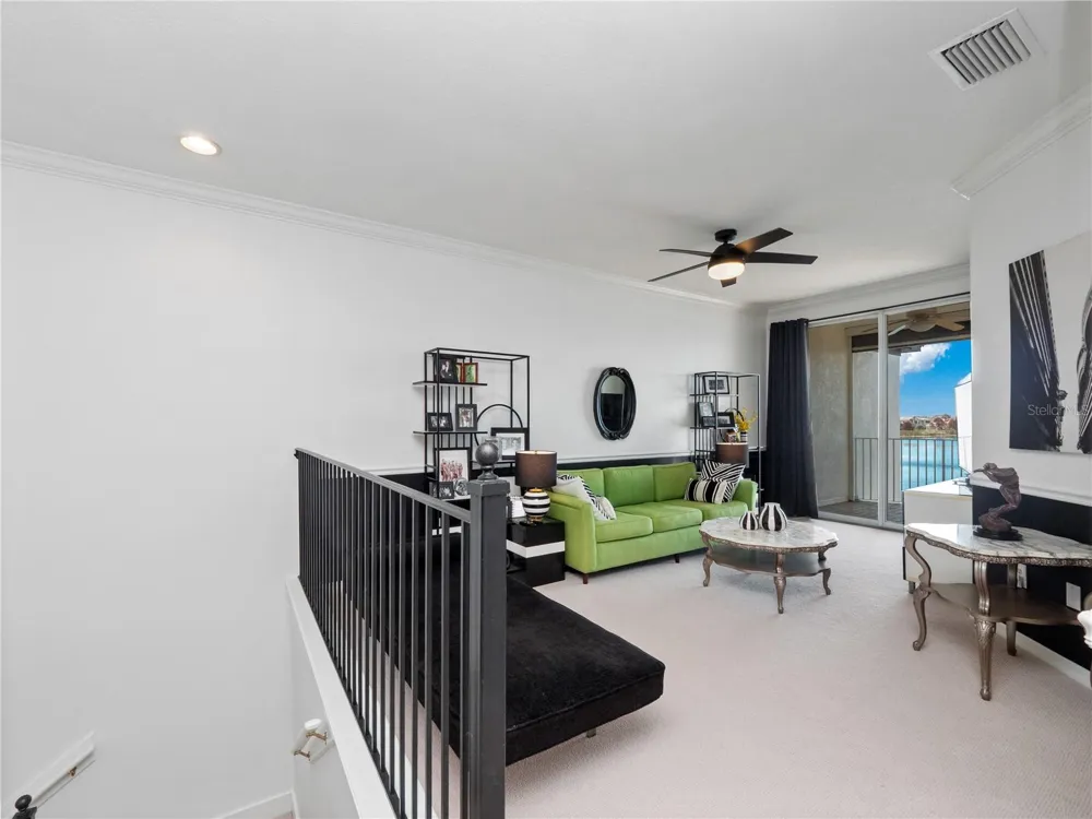 8224 TIVOLI DRIVE Orlando, FL 32836