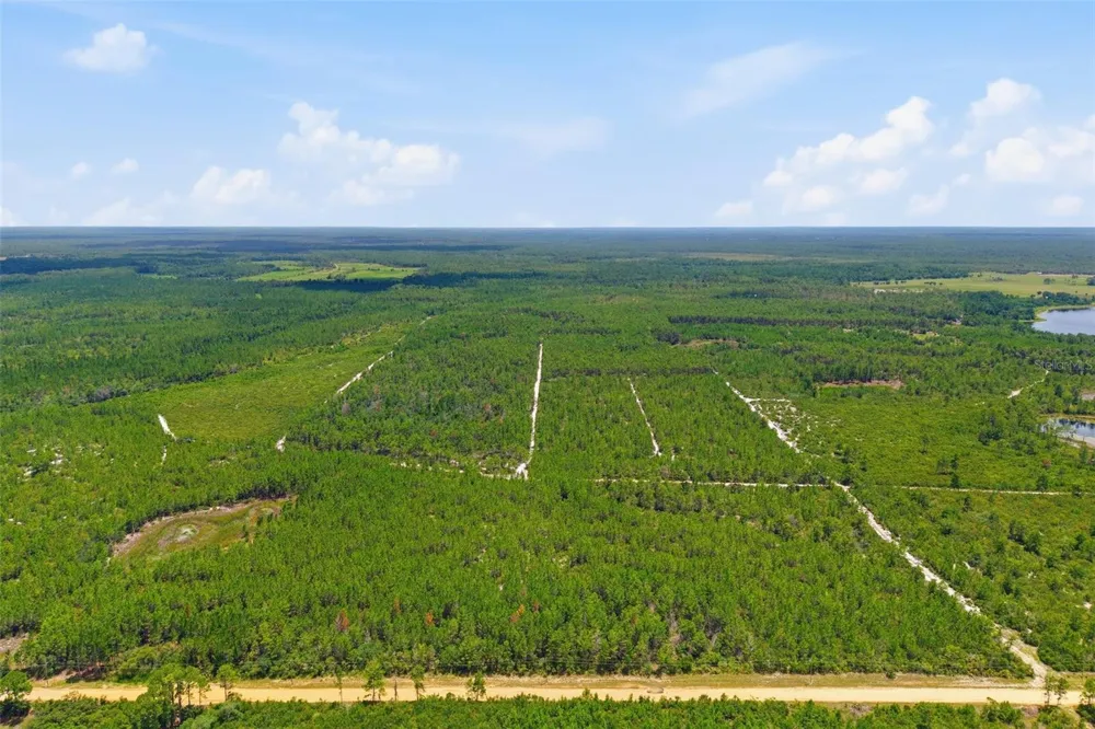 LOT 70 MAGGIE JONES ROAD ROAD Eustis, FL 32736